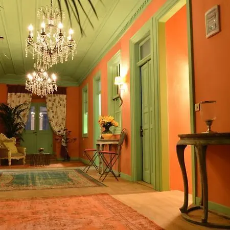 Marge Szálloda Çeşme